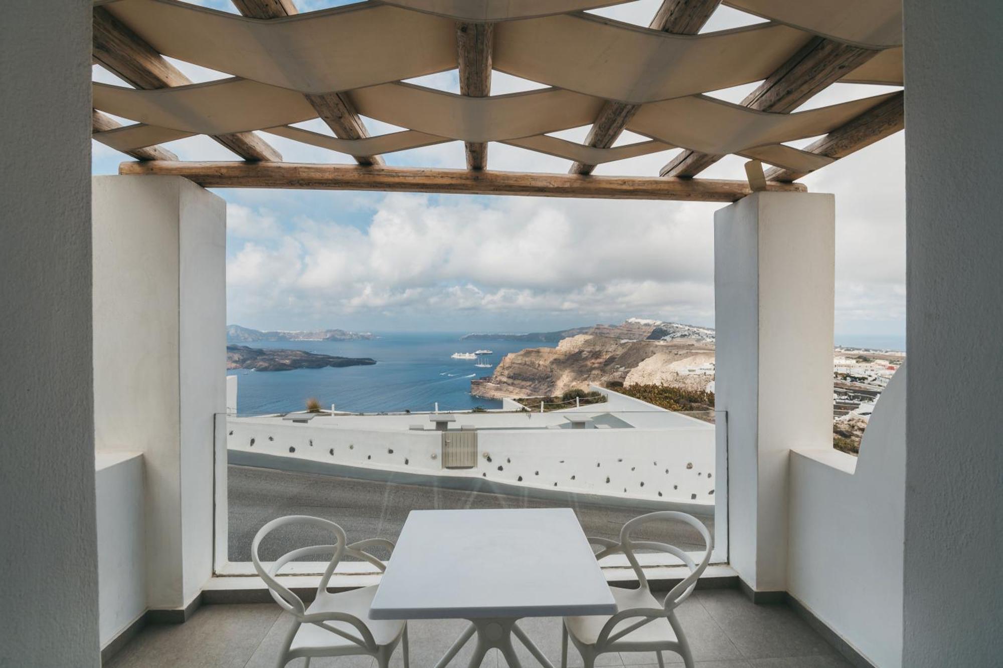 Symphony Suites Santorini Пиргос Экстерьер фото